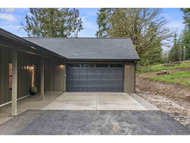 960 Paine Rd, Castle Rock, WA 98611