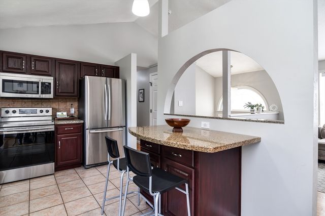 34 Oran Street, Worcester, MA 01605