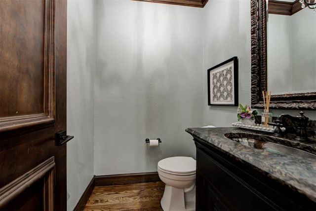 6716 Oak View Road, Edmond, OK 73025