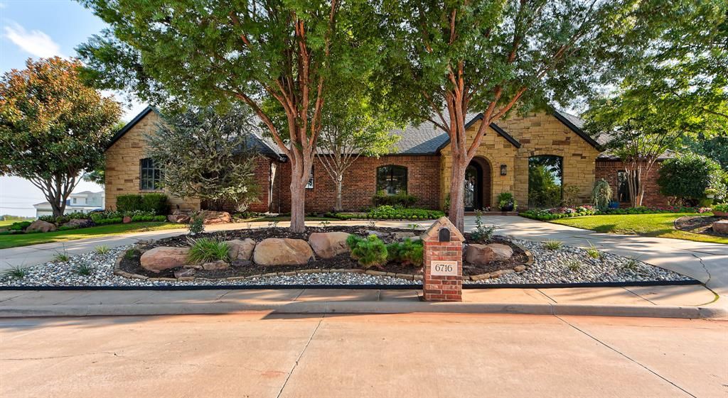 6716 Oak View Road, Edmond, OK 73025