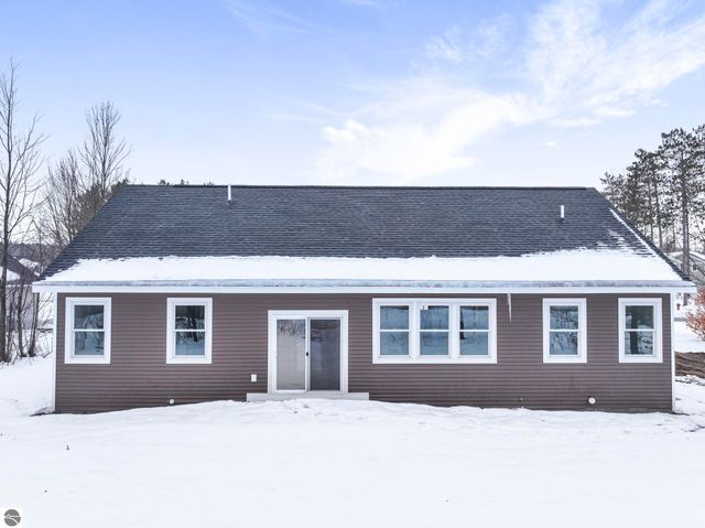 1393 Killdeer Lane, Kingsley, MI 49649