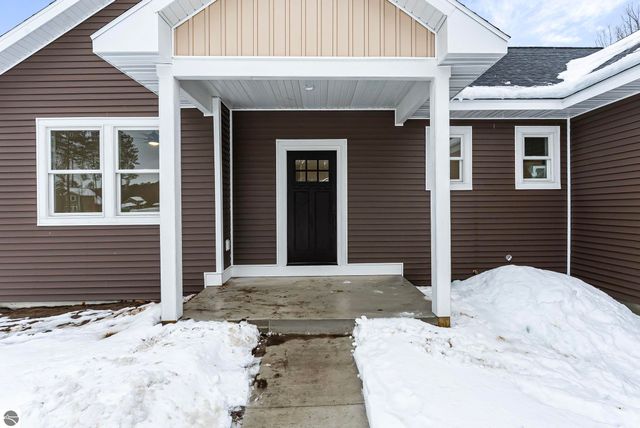 1393 Killdeer Lane, Kingsley, MI 49649