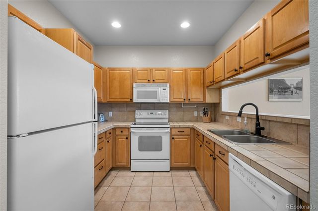 2891 W 119th Avenue 202, Westminster, CO 80234