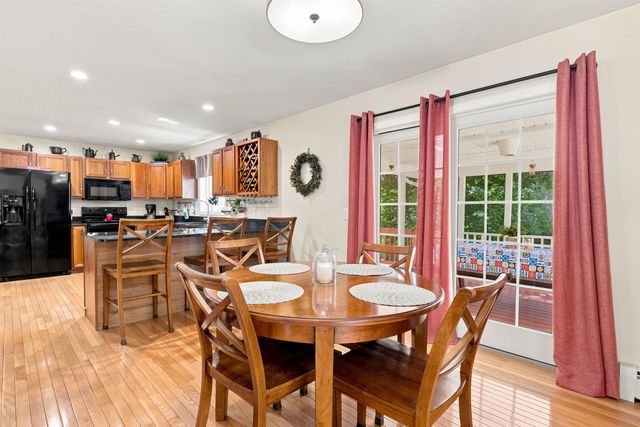 125 Walnut Hill Road, Derry, NH 03038