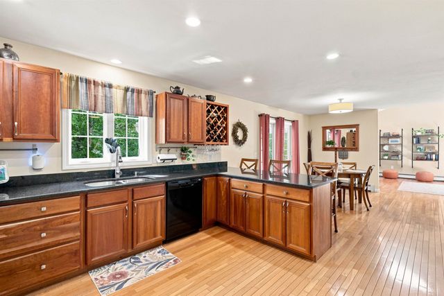 125 Walnut Hill Road, Derry, NH 03038