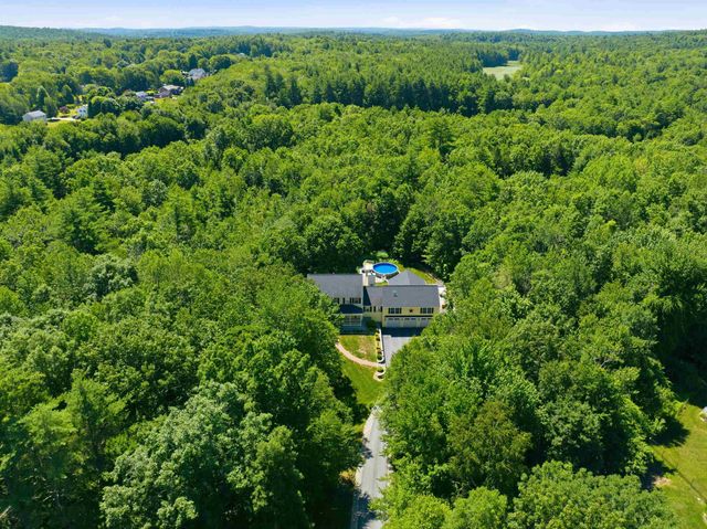 125 Walnut Hill Road, Derry, NH 03038