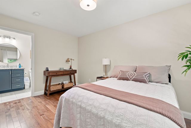125 Walnut Hill Road, Derry, NH 03038