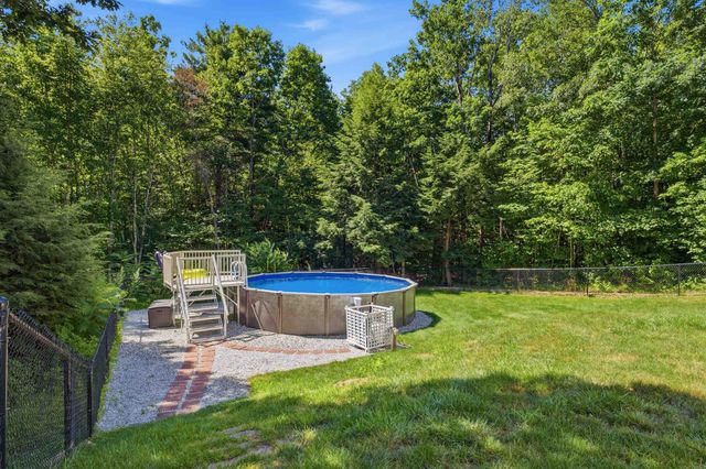 125 Walnut Hill Road, Derry, NH 03038