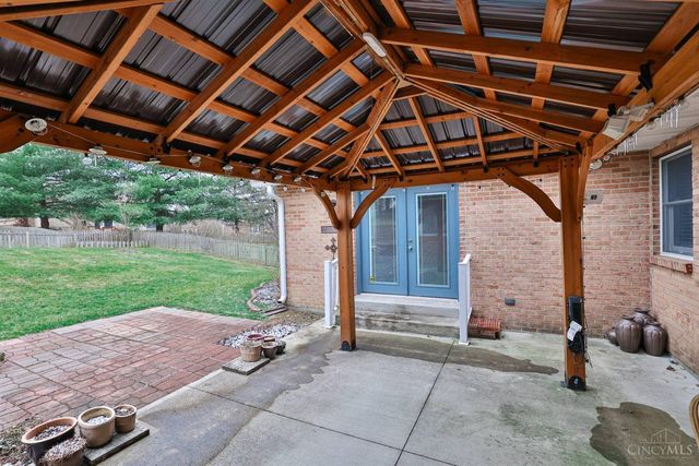 30 Stablegate Court, Fairfield, OH 45014