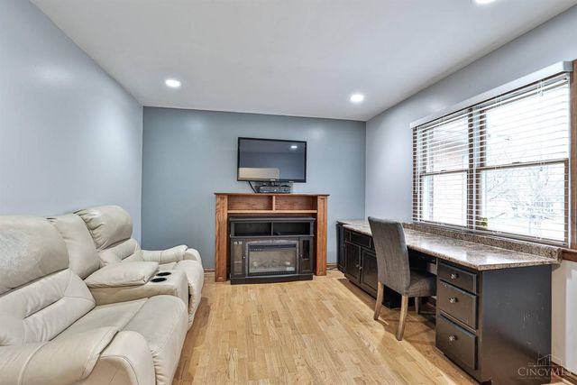 30 Stablegate Court, Fairfield, OH 45014