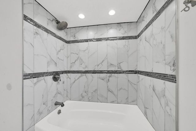 3340 W 177th Street, Hazel Crest, IL 60429
