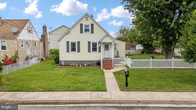 402 BAYSIDE DR, Baltimore, MD 21222