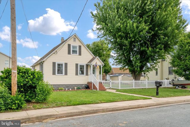 402 BAYSIDE DR, Baltimore, MD 21222
