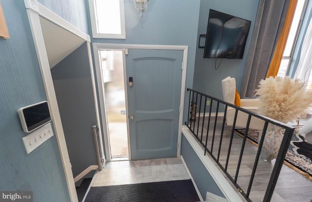 8334 SCOTTS LEVEL, Pikesville, MD 21208