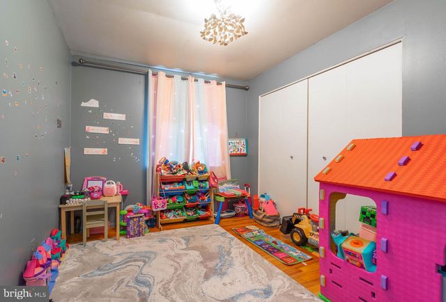 8334 SCOTTS LEVEL, Pikesville, MD 21208