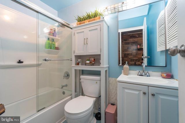 8334 SCOTTS LEVEL, Pikesville, MD 21208