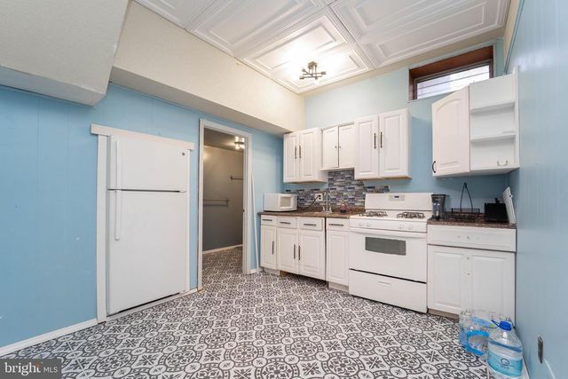 8334 SCOTTS LEVEL, Pikesville, MD 21208