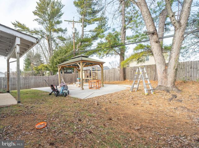 8334 SCOTTS LEVEL, Pikesville, MD 21208