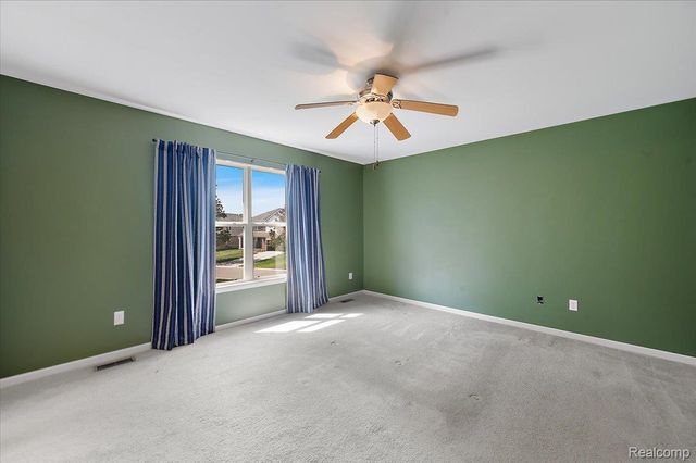 13042 Cumberland Court, Van Buren Charter Township, MI 48111