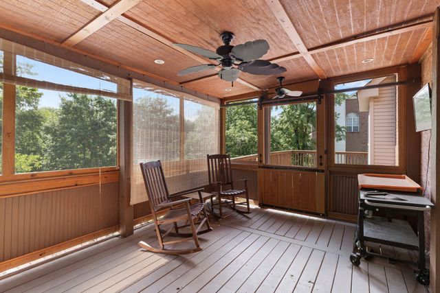 812 Lynn Dr, Goodlettsville, TN 37072