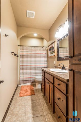 7100 E Archstone St Street, Sioux Falls, SD 57110