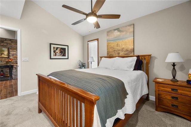 32435 W 91st Street, De Soto, KS 66018