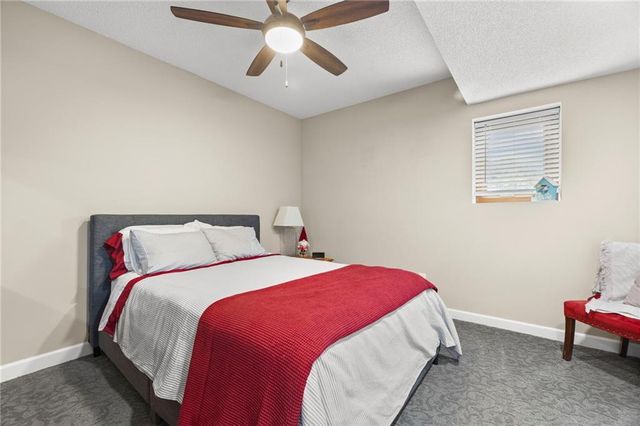 32435 W 91st Street, De Soto, KS 66018