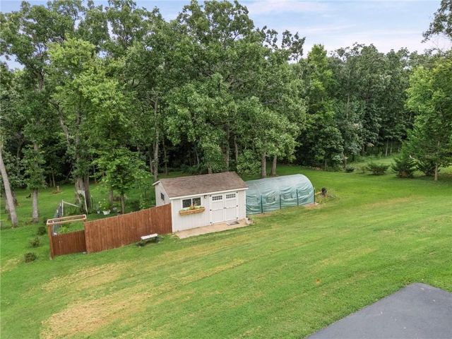 32435 W 91st Street, De Soto, KS 66018