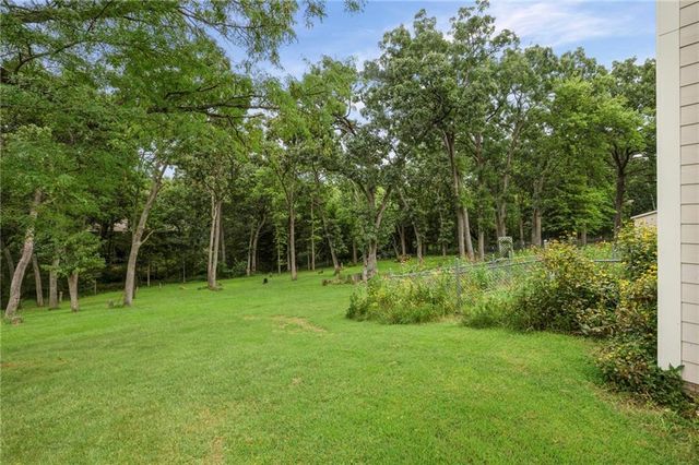 32435 W 91st Street, De Soto, KS 66018