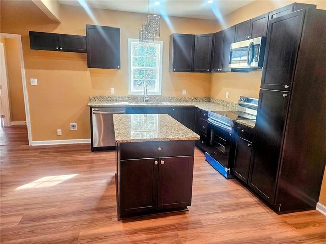 309 W Thompson W Street, Thomaston, GA 30286