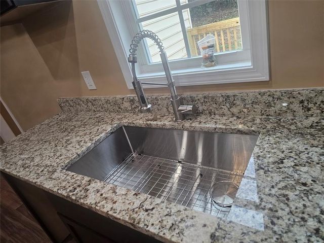 309 W Thompson W Street, Thomaston, GA 30286