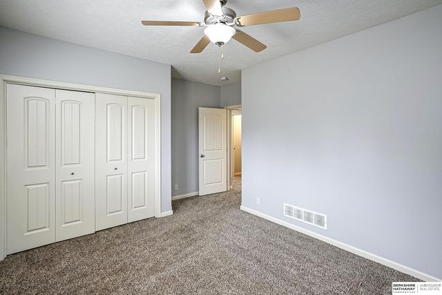 17013 Corby Street, Omaha, NE 68116