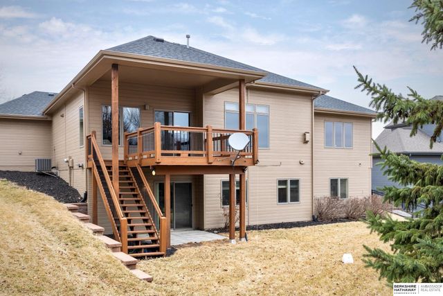 17013 Corby Street, Omaha, NE 68116