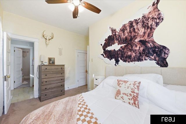 2555 Avenue C Avenue, Council Bluffs, IA 51501