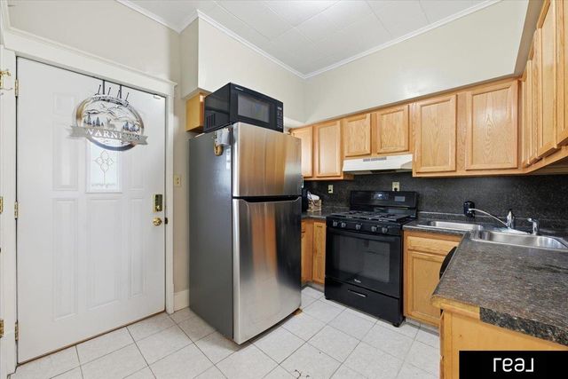 2555 Avenue C Avenue, Council Bluffs, IA 51501