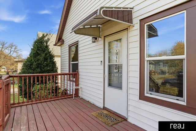 2555 Avenue C Avenue, Council Bluffs, IA 51501