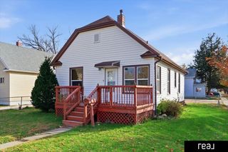 2555 Avenue C Avenue, Council Bluffs, IA 51501