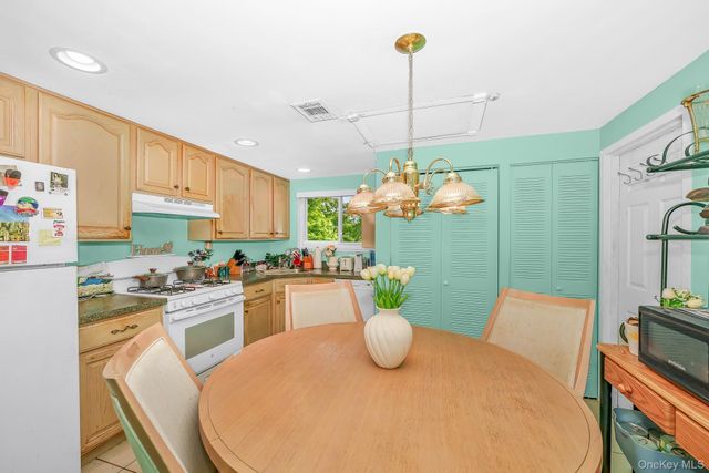 147 Birchwood Road 147, Medford, NY 11763
