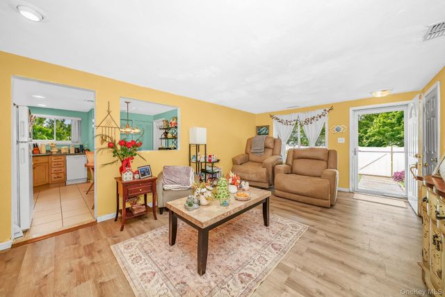 147 Birchwood Road 147, Medford, NY 11763