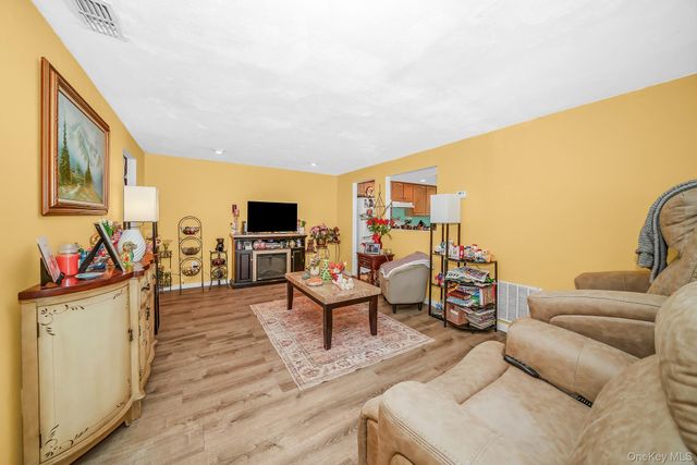 147 Birchwood Road 147, Medford, NY 11763