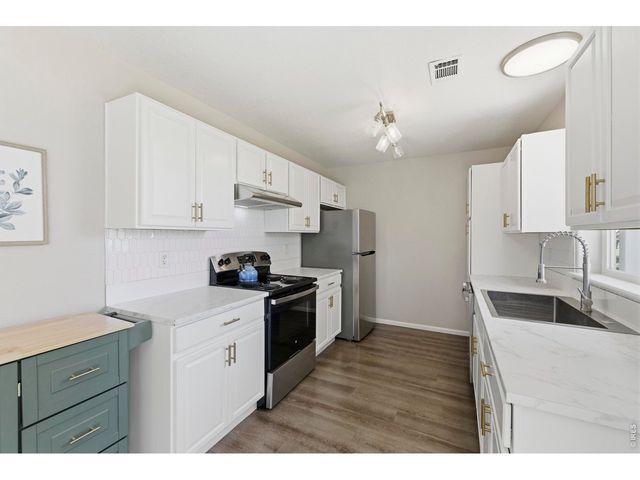 802 Waterglen Dr L-52, Fort Collins, CO 80524