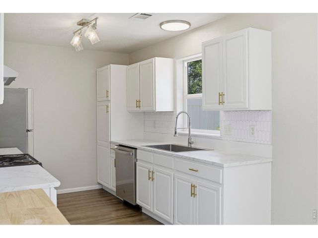 802 Waterglen Dr L-52, Fort Collins, CO 80524