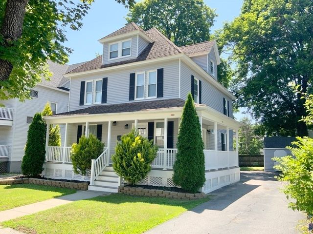 5 Ferdinand St, Worcester, MA 01603