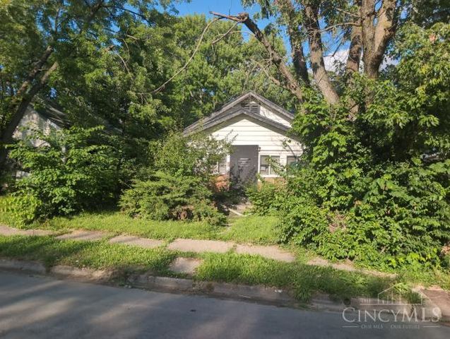 916 Leland Avenue, Dayton, OH 45402