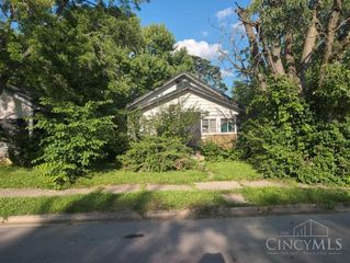 916 Leland Avenue, Dayton, OH 45402