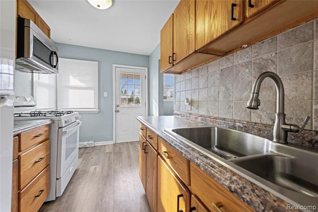 14940 Irene Street, Southgate, MI 48195