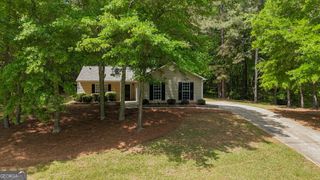 306 Nims Drive, Bethlehem, GA 30620