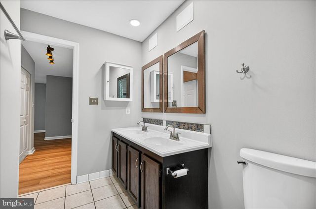 16294 TACONIC CIR, Dumfries, VA 22025