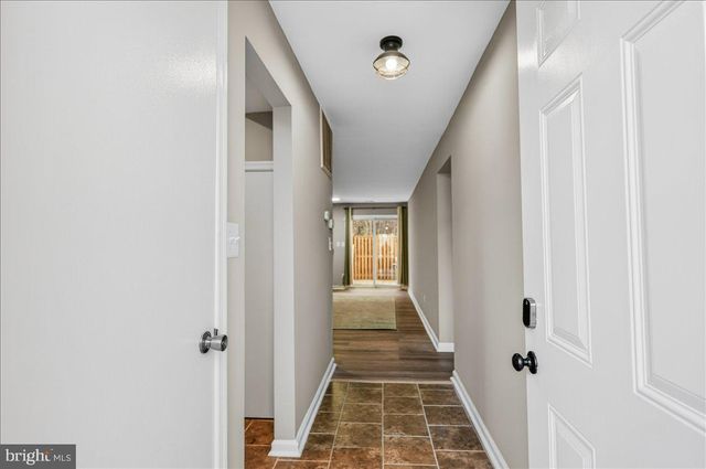 16294 TACONIC CIR, Dumfries, VA 22025