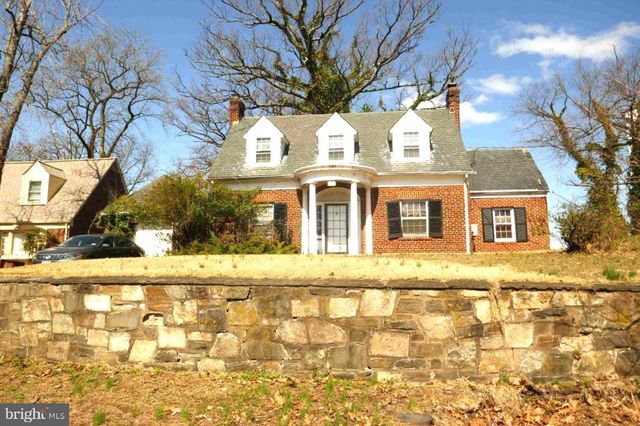 1711 HIGHWOOD PLACE, Washington, DC 20020